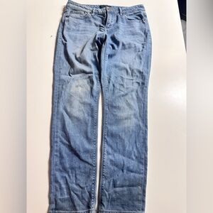 Lucky Brand Woman’s Light Blue Straight Jeans